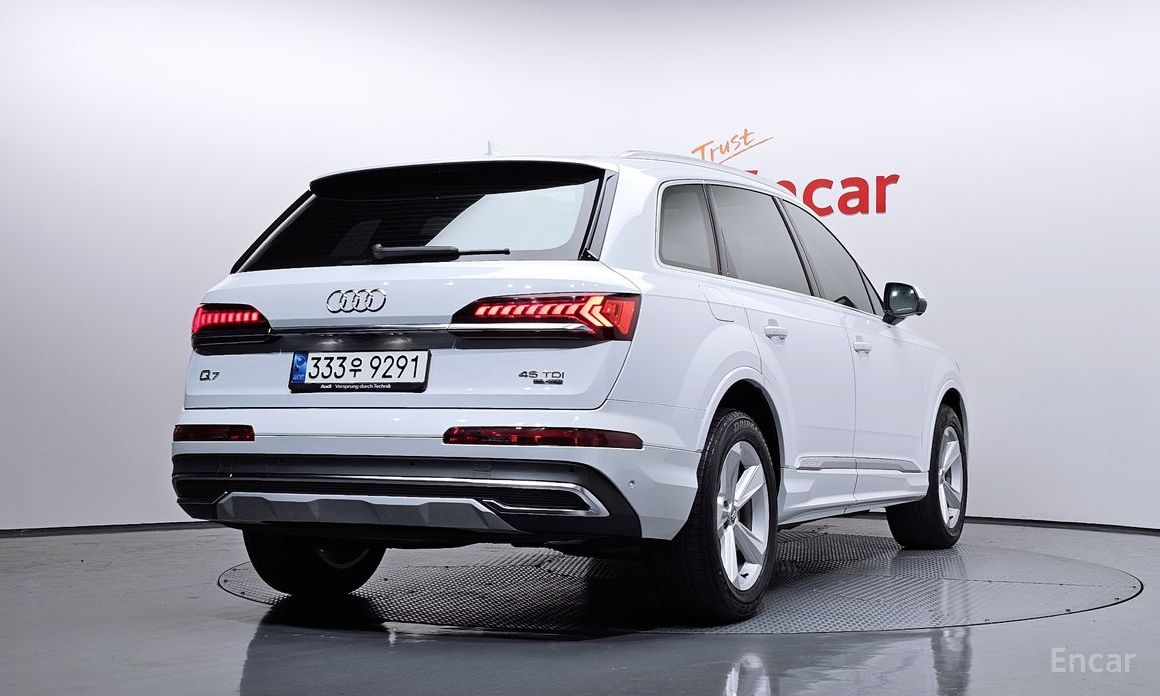  Audi Q7
