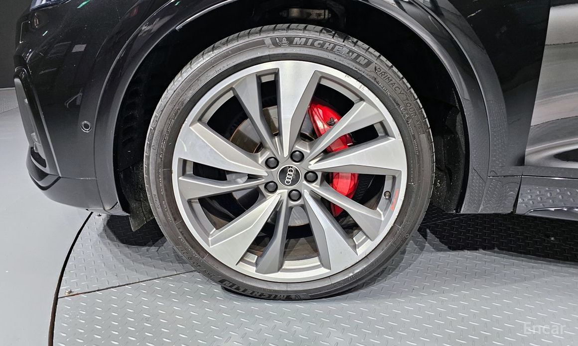  Audi SQ5