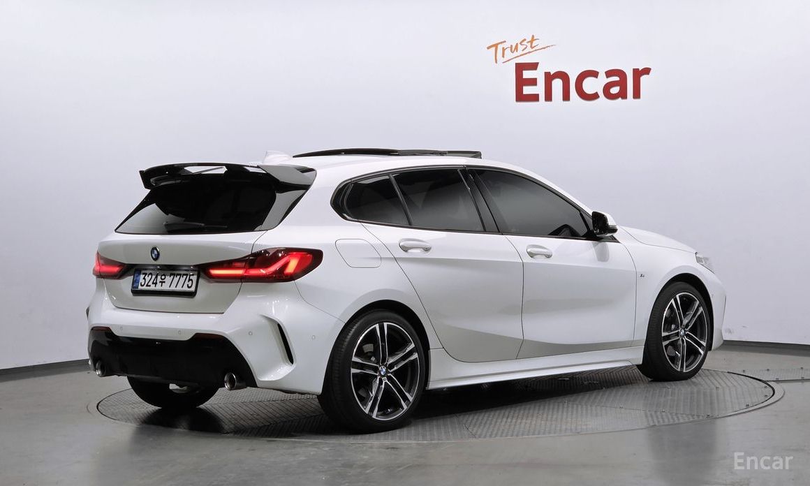  BMW 1-Series