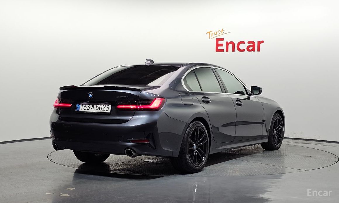  BMW 3-Series