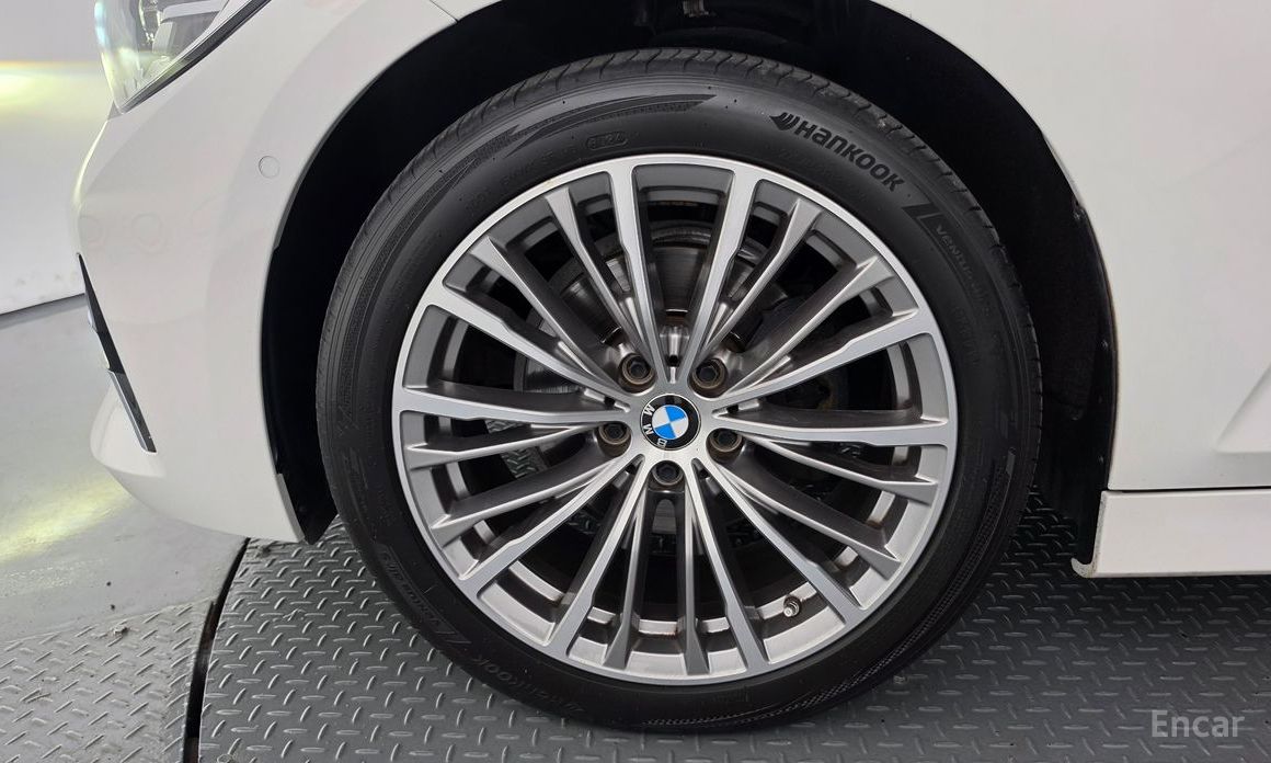  BMW 3-Series