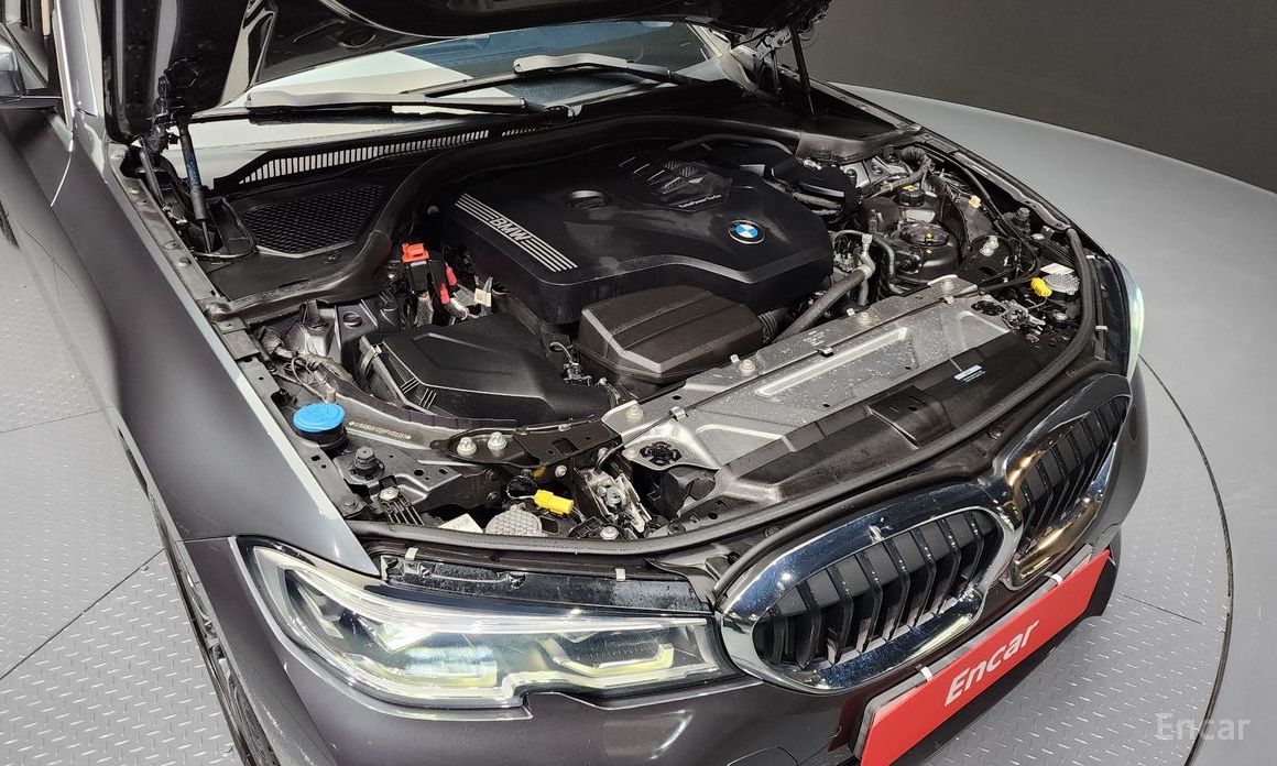  BMW 3-Series