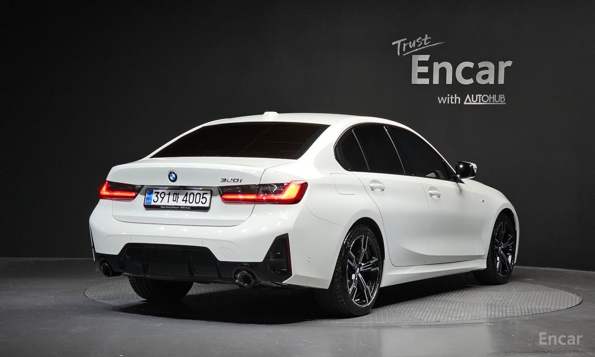  BMW 3-Series