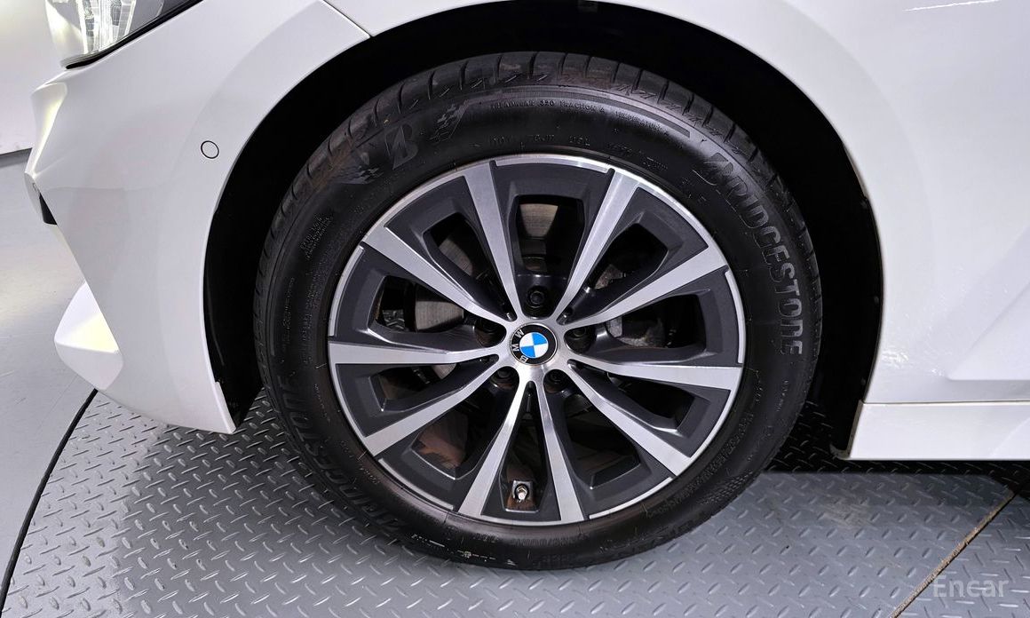  BMW 3-Series