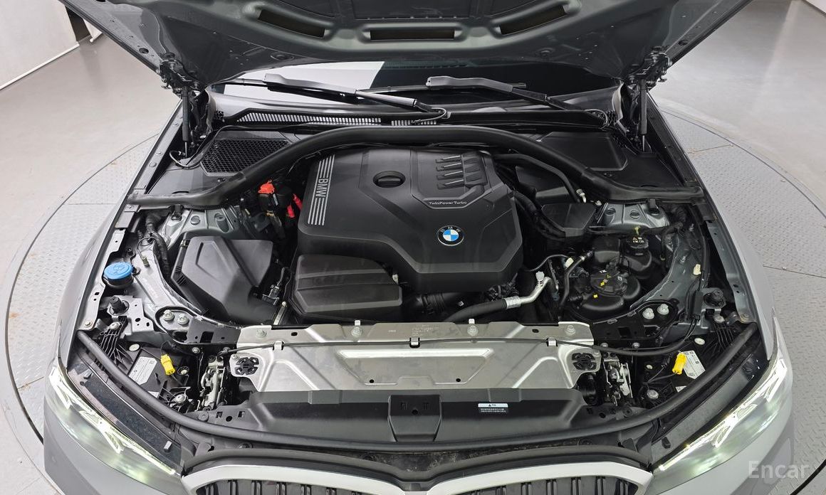 BMW 3-Series