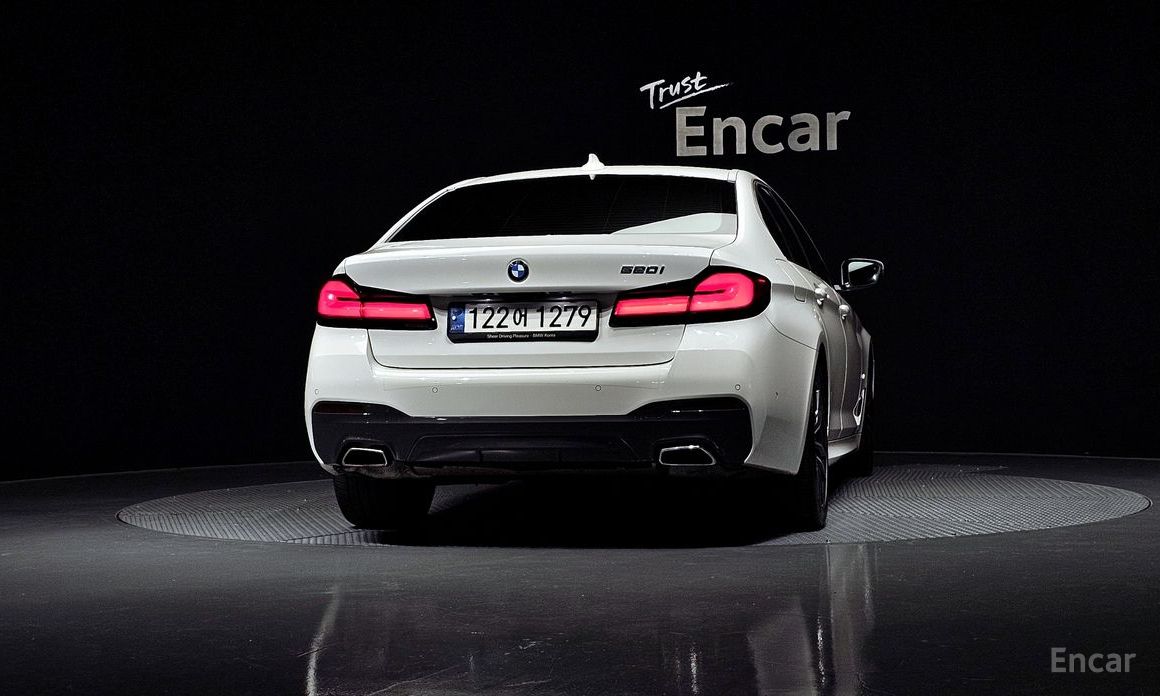  BMW 5-Series