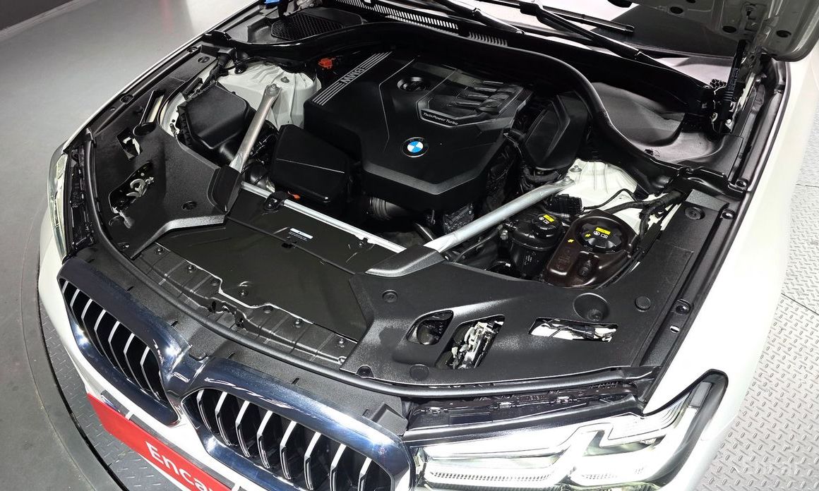  BMW 5-Series