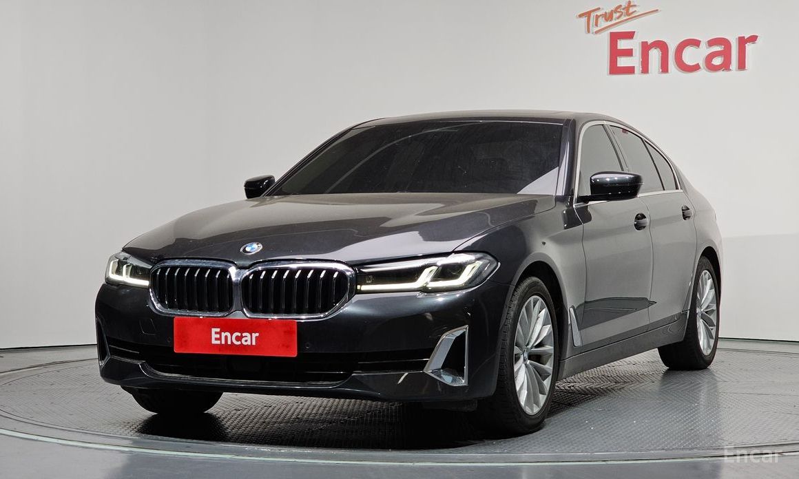  BMW 5-Series