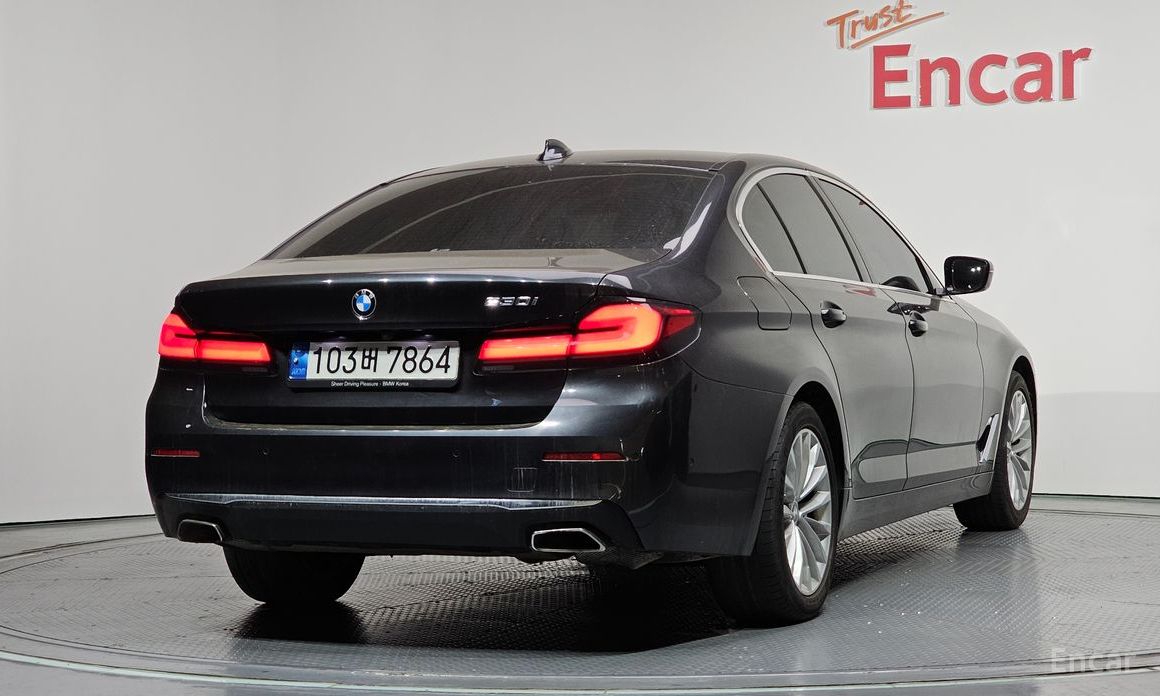  BMW 5-Series