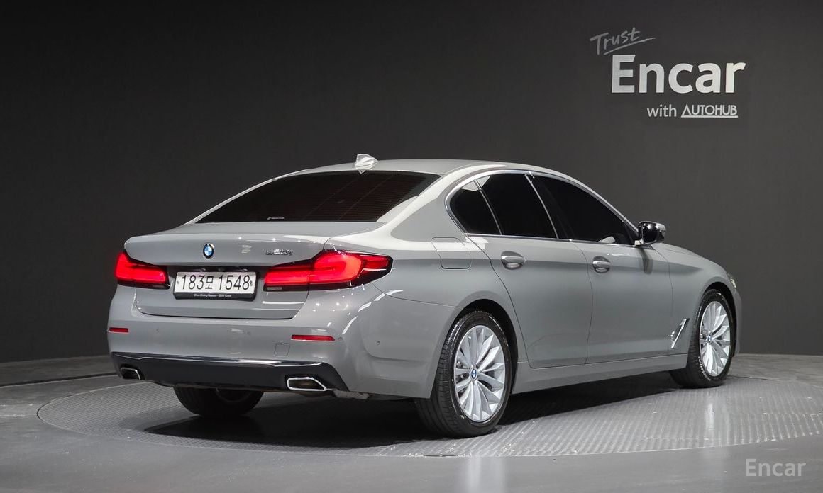  BMW 5-Series