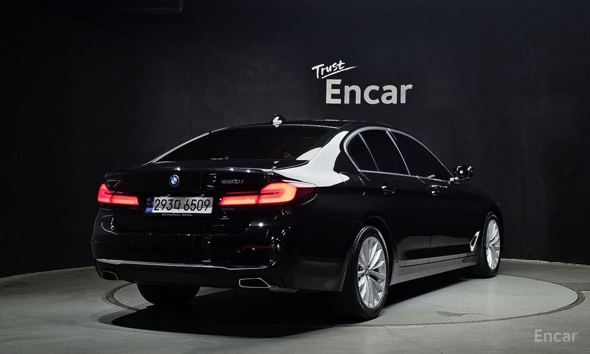  BMW 5-Series