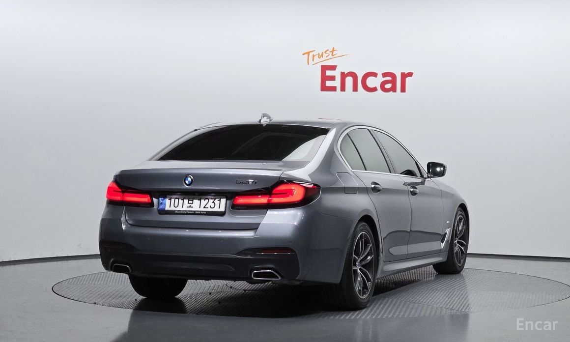  BMW 5-Series