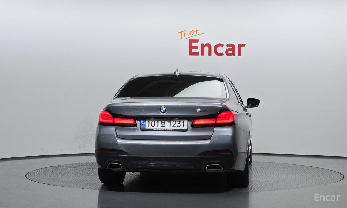  BMW 5-Series
