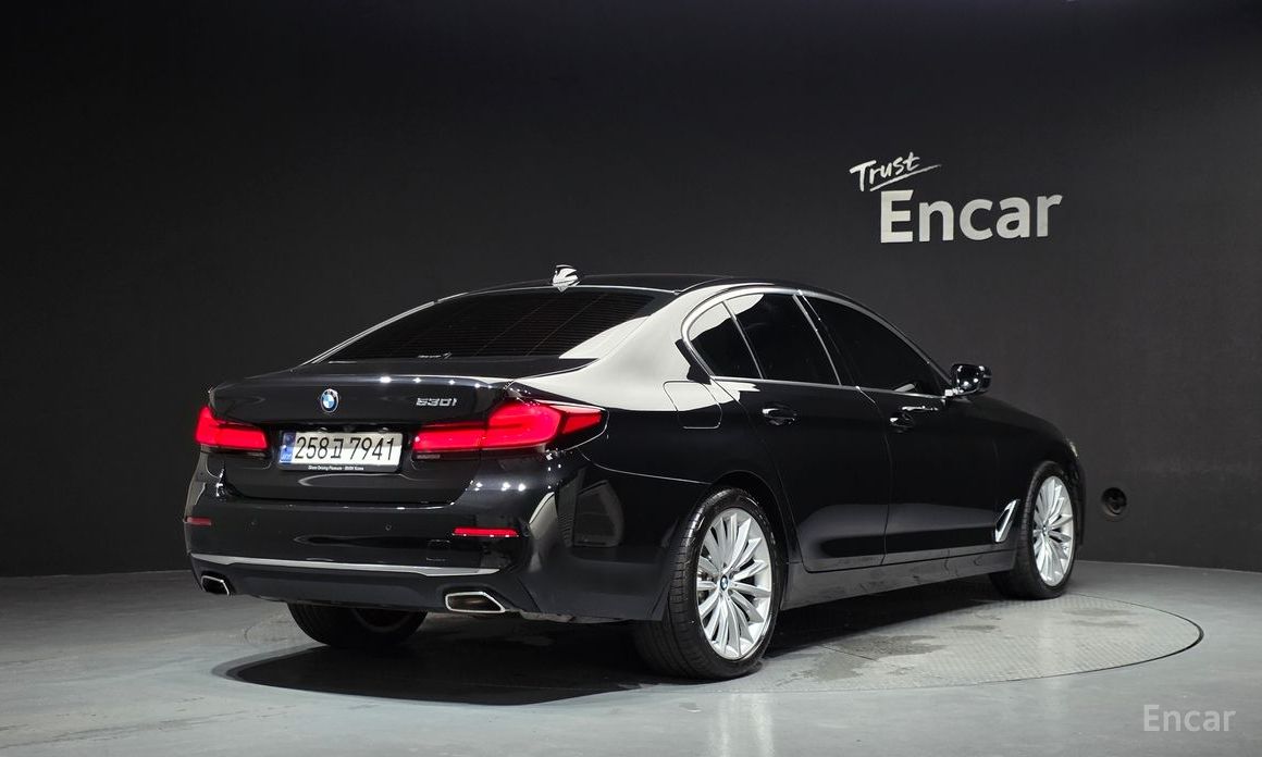  BMW 5-Series