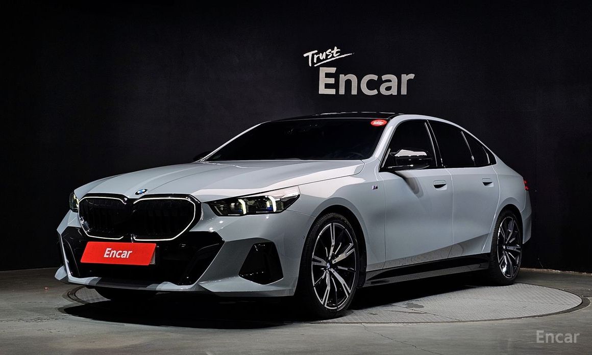  BMW 5-Series