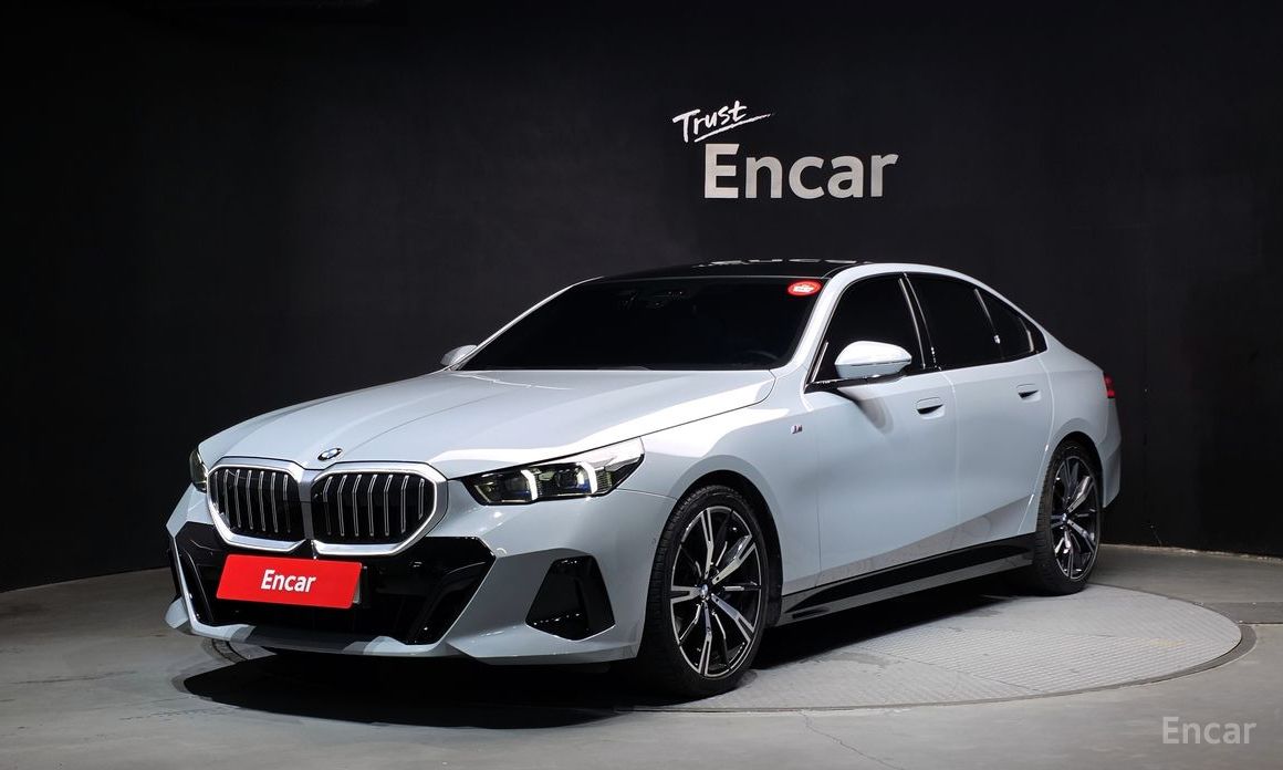  BMW 5-Series