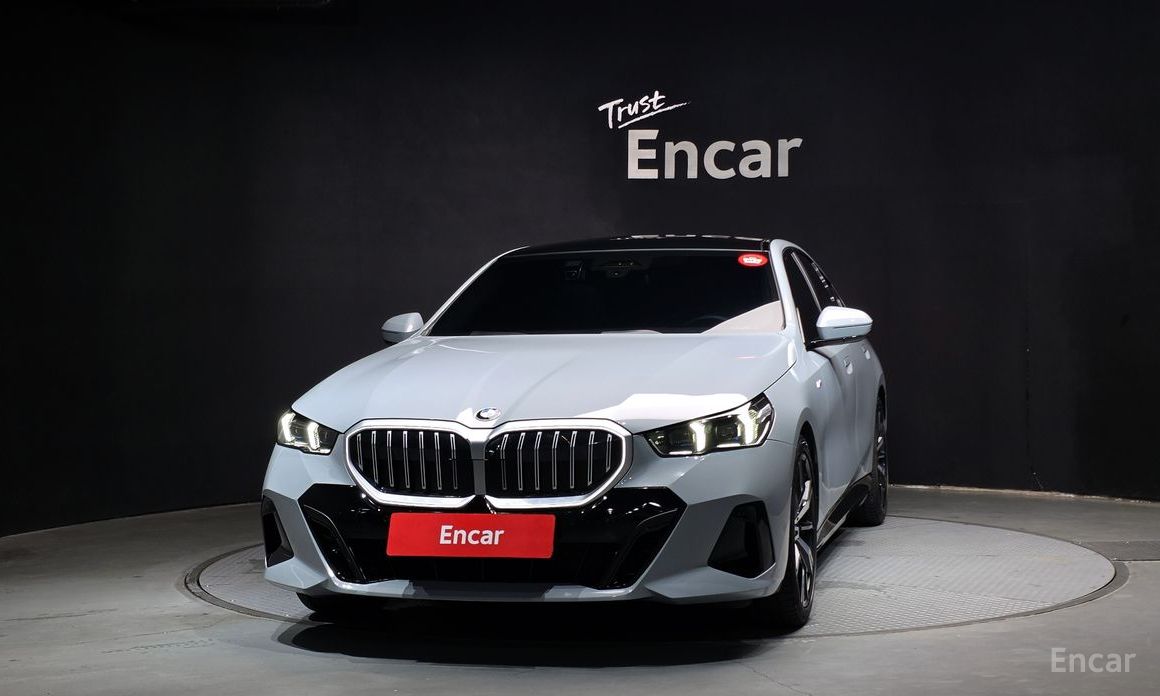  BMW 5-Series