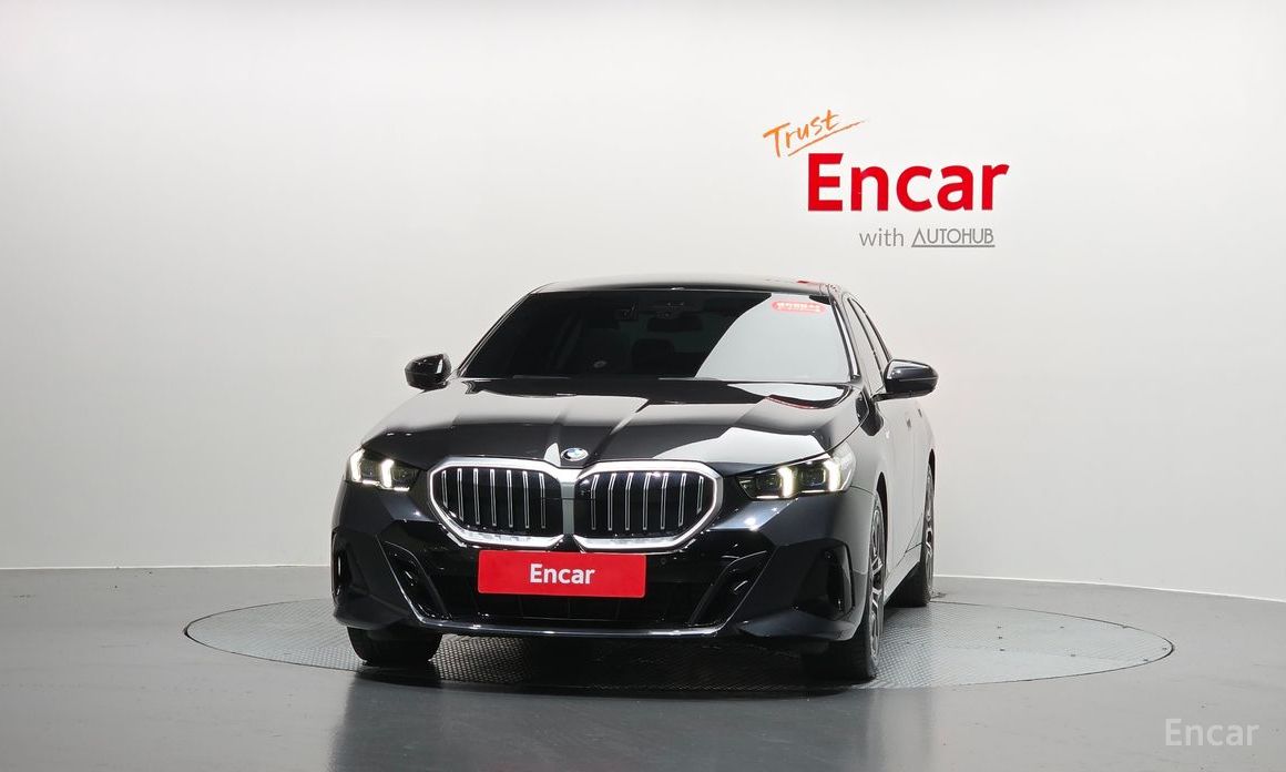  BMW 5-Series