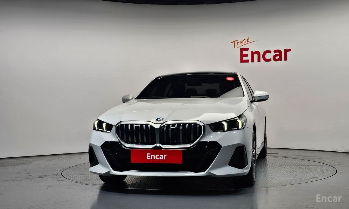  BMW 5-Series