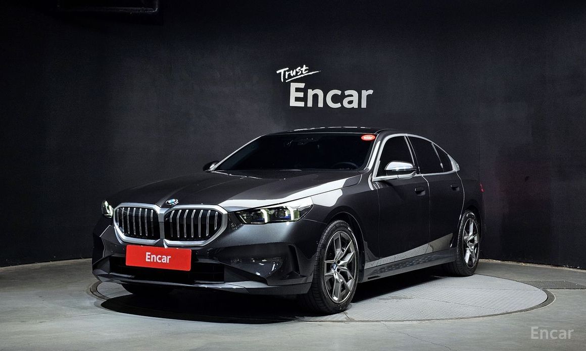  BMW 5-Series