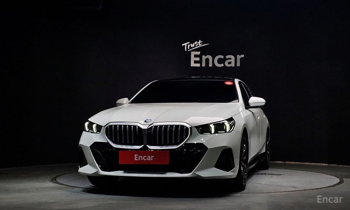  BMW 5-Series