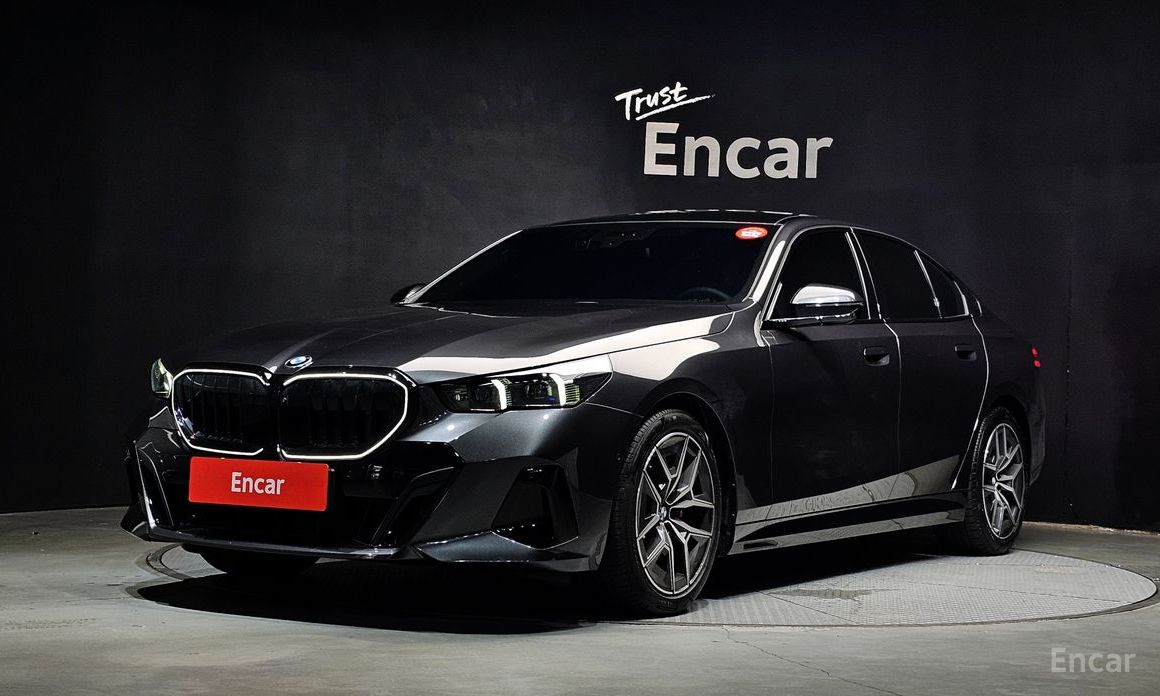  BMW 5-Series