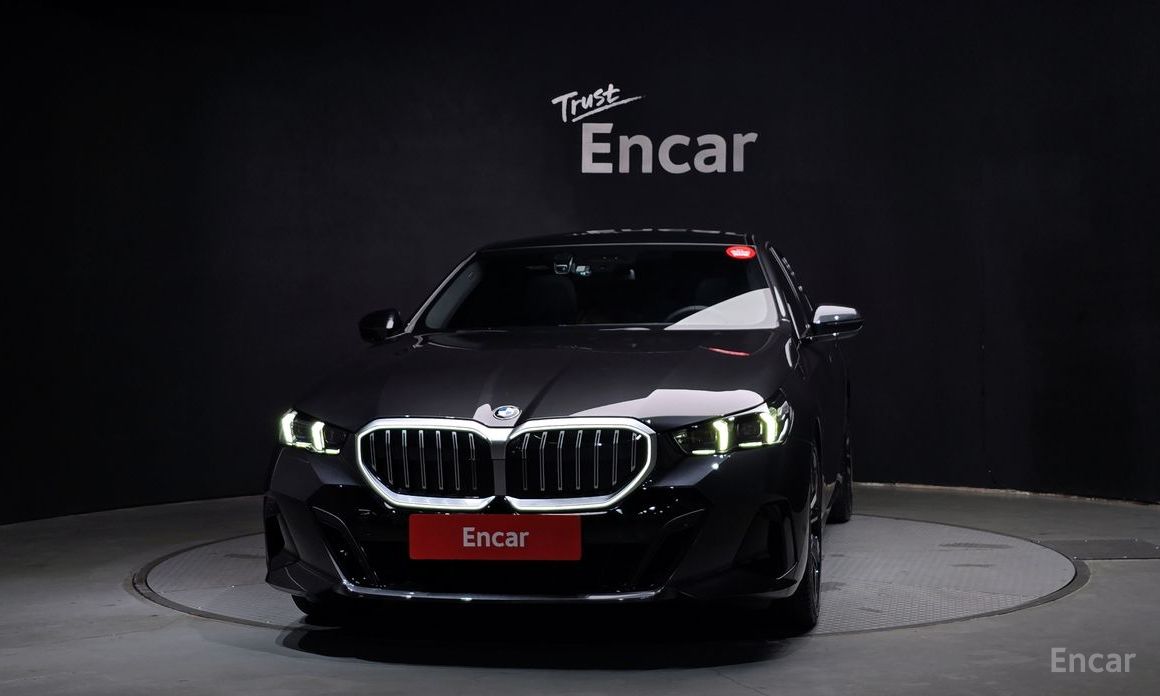  BMW 5-Series