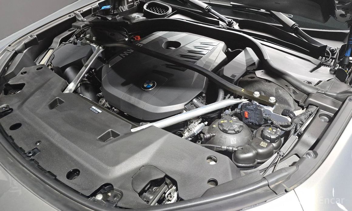  BMW 7-Series