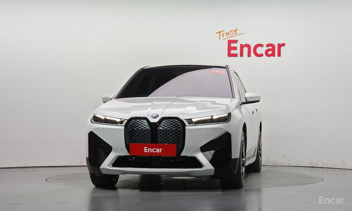  BMW iX