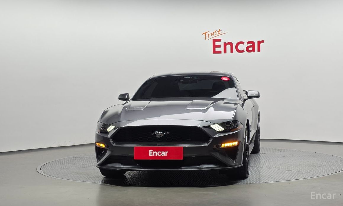  Ford Mustang