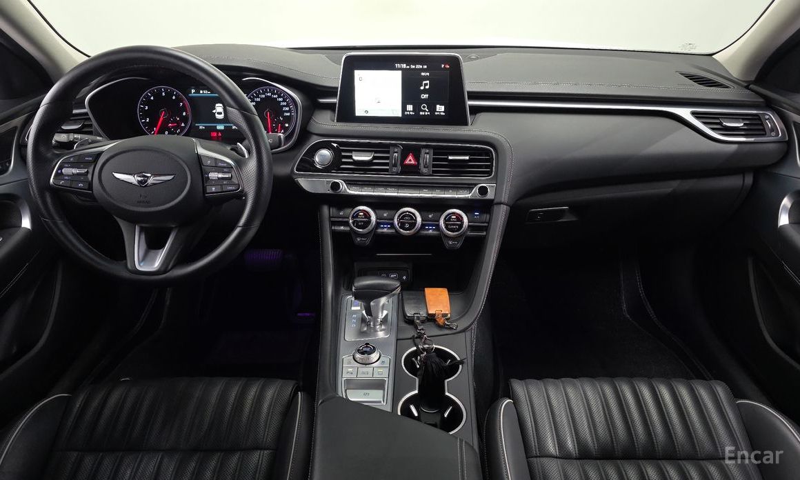  Genesis G70