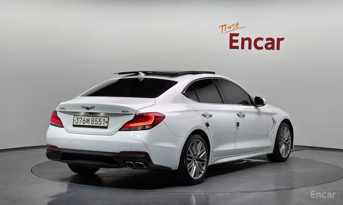  Genesis G70