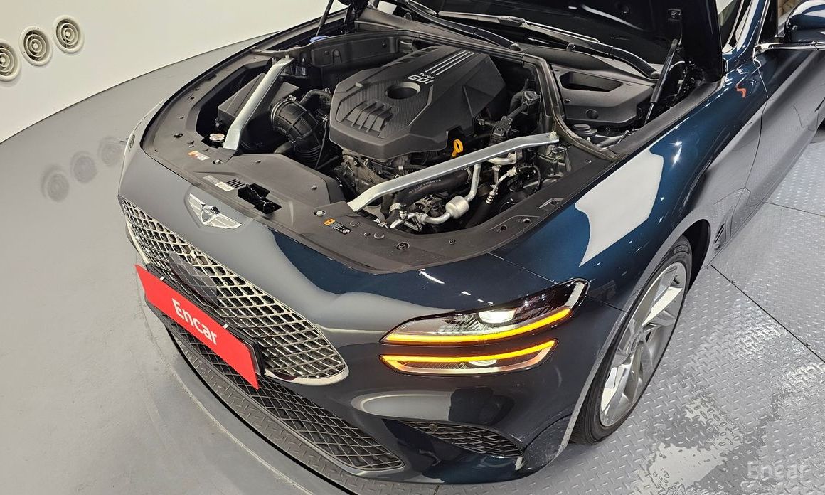  Genesis G70