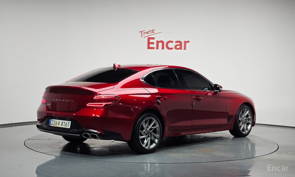  Genesis G70