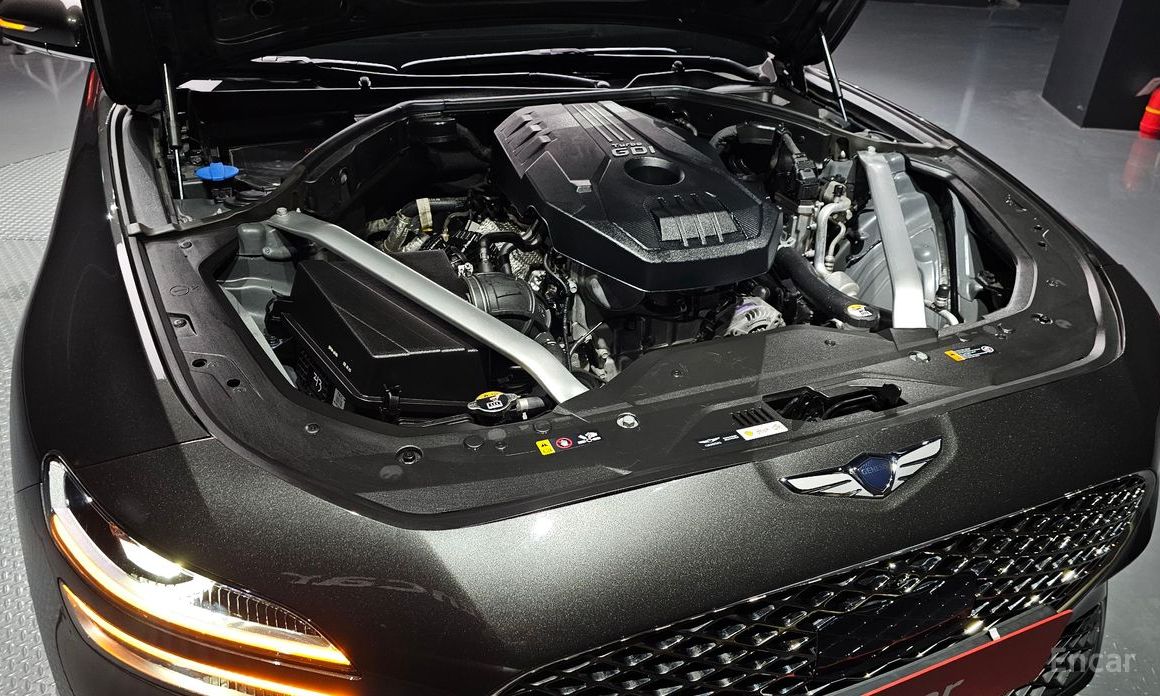  Genesis G70