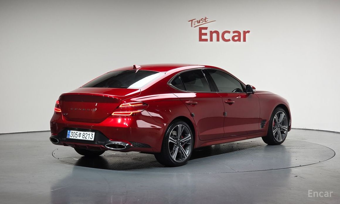  Genesis G70