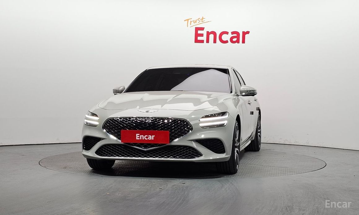  Genesis G70