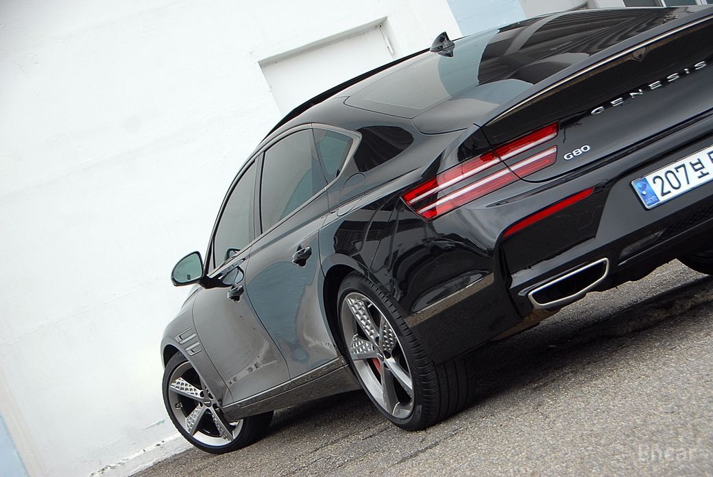  Genesis G80