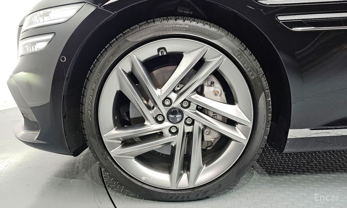 Genesis G80