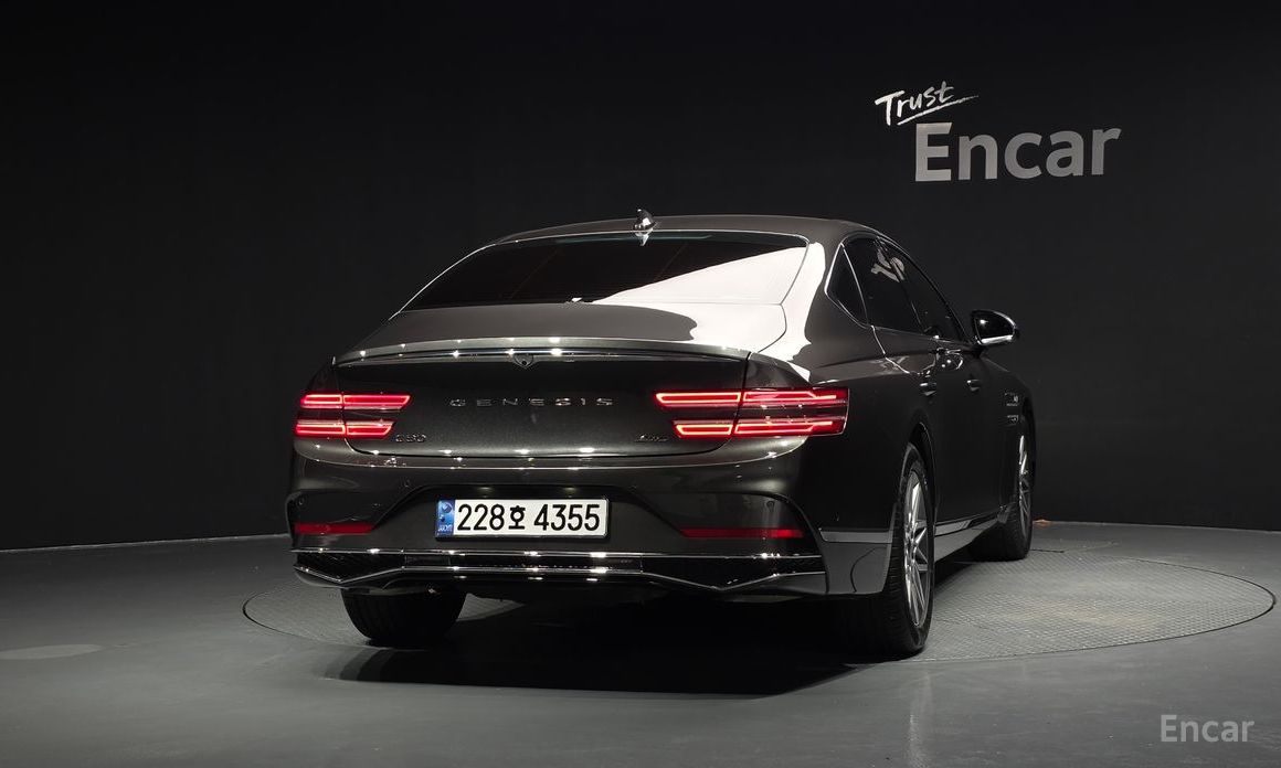  Genesis G80