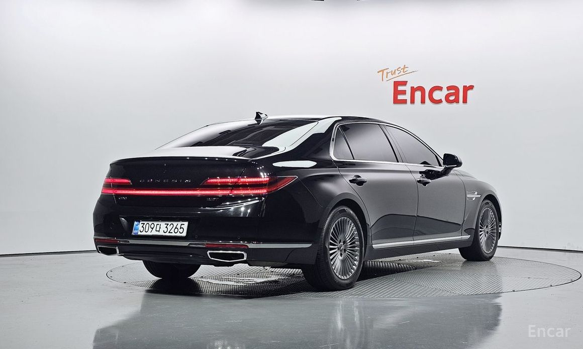  Genesis G90