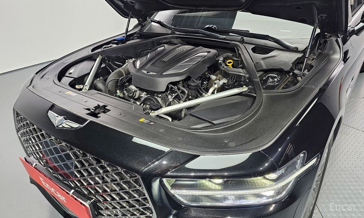  Genesis G90