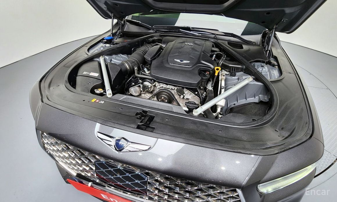  Genesis G90