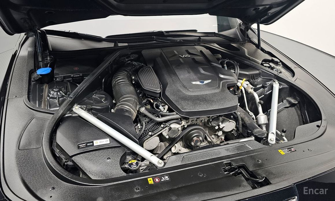  Genesis G90