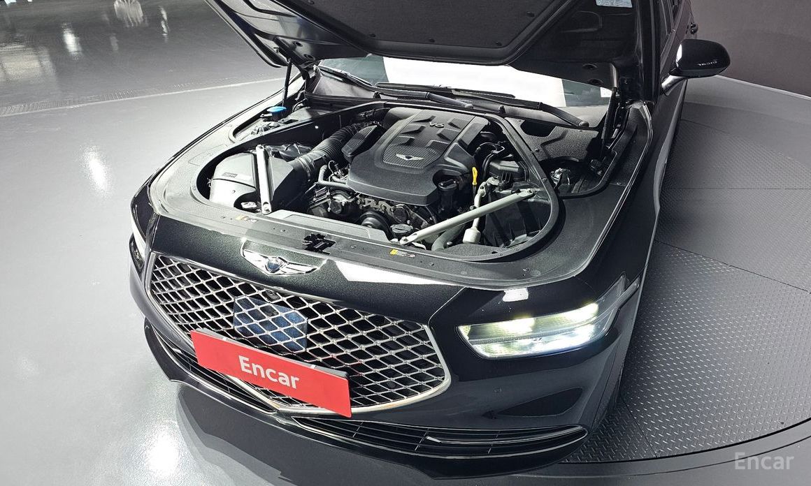  Genesis G90