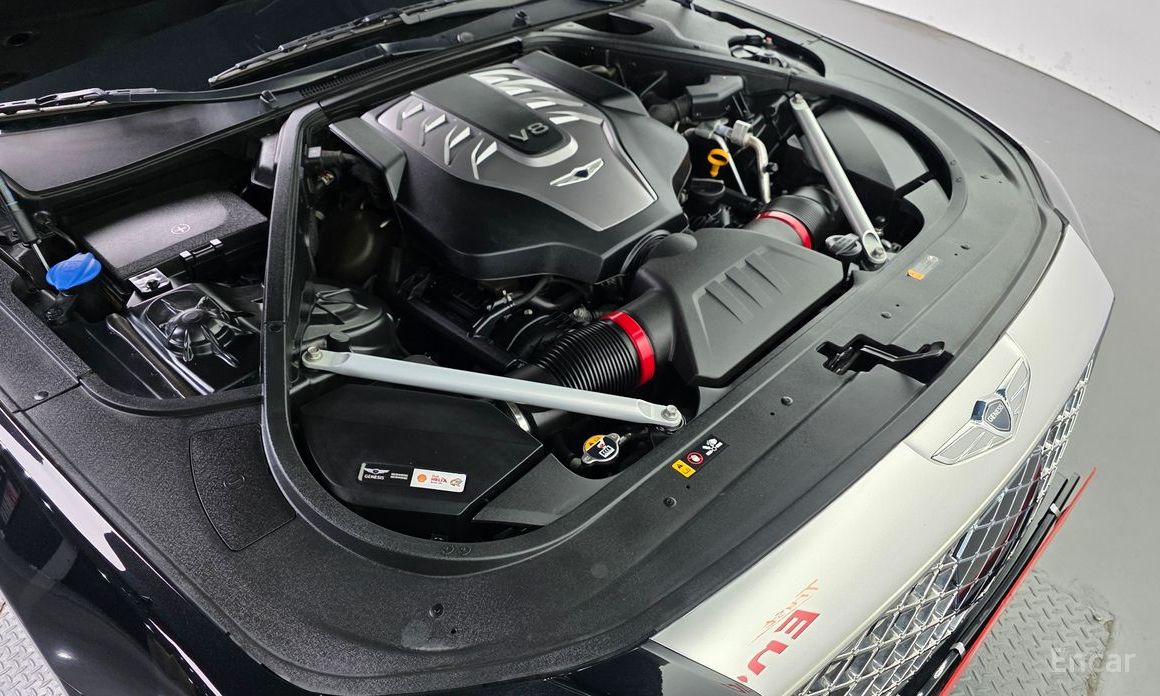  Genesis G90