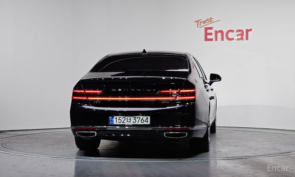  Genesis G90
