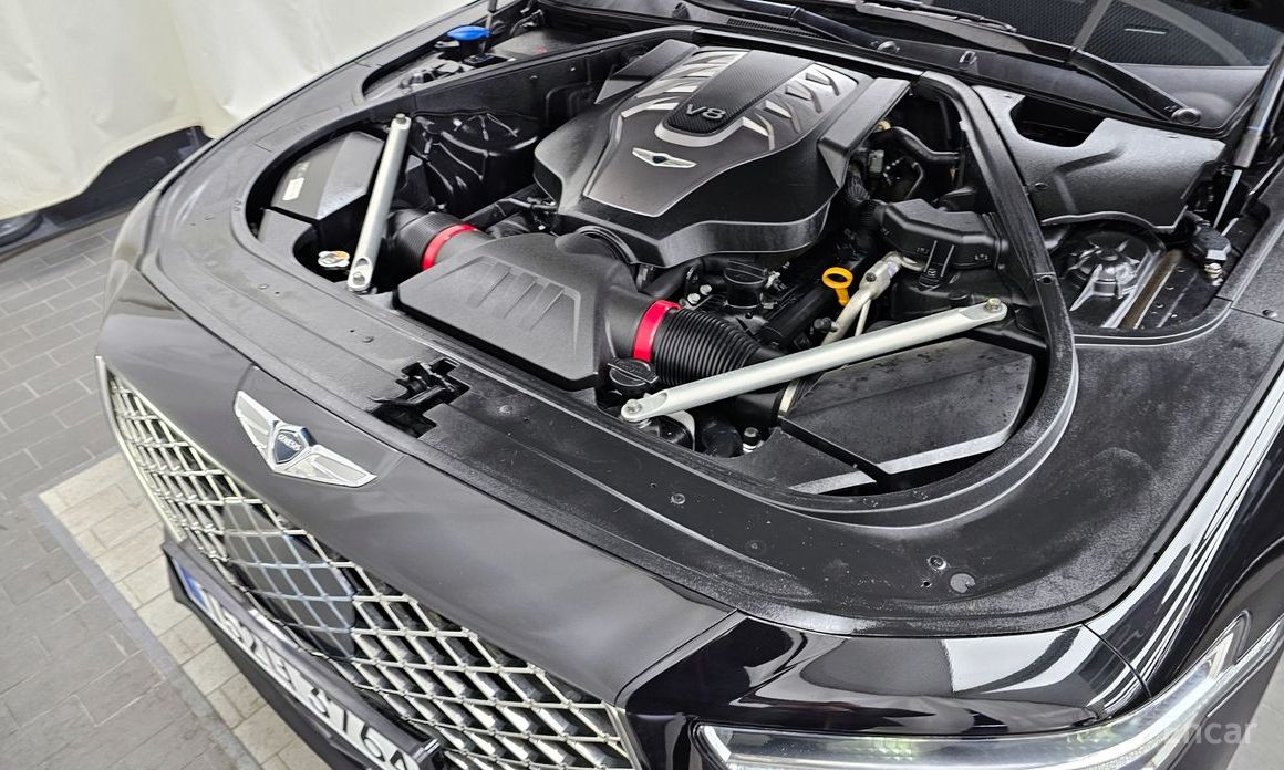  Genesis G90