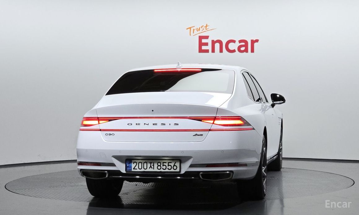  Genesis G90
