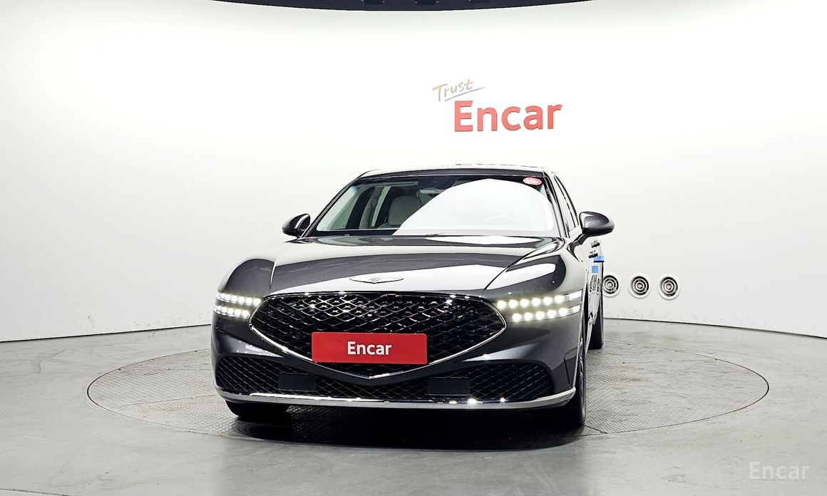  Genesis G90